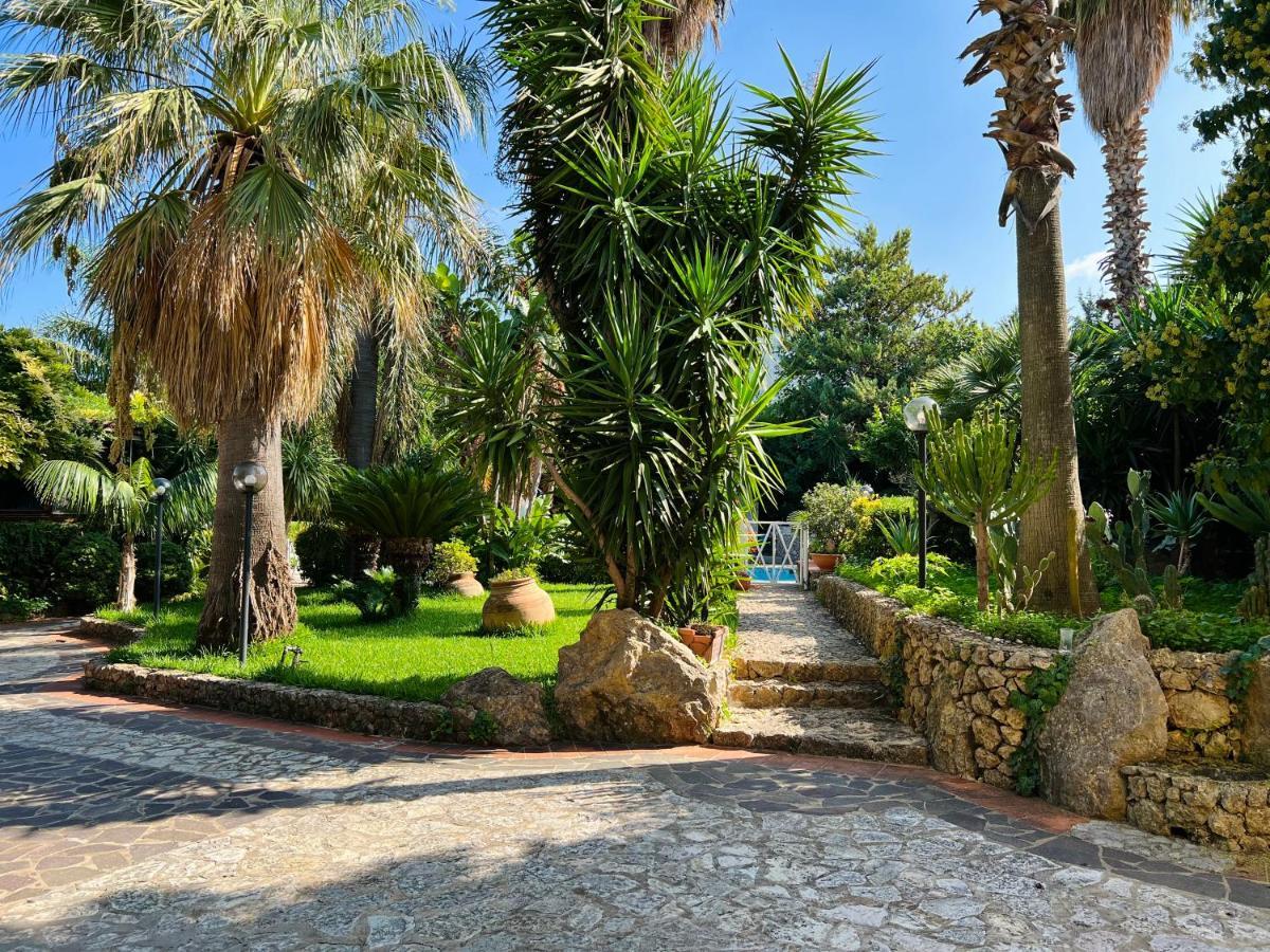 Villa Talia Carini Exterior photo
